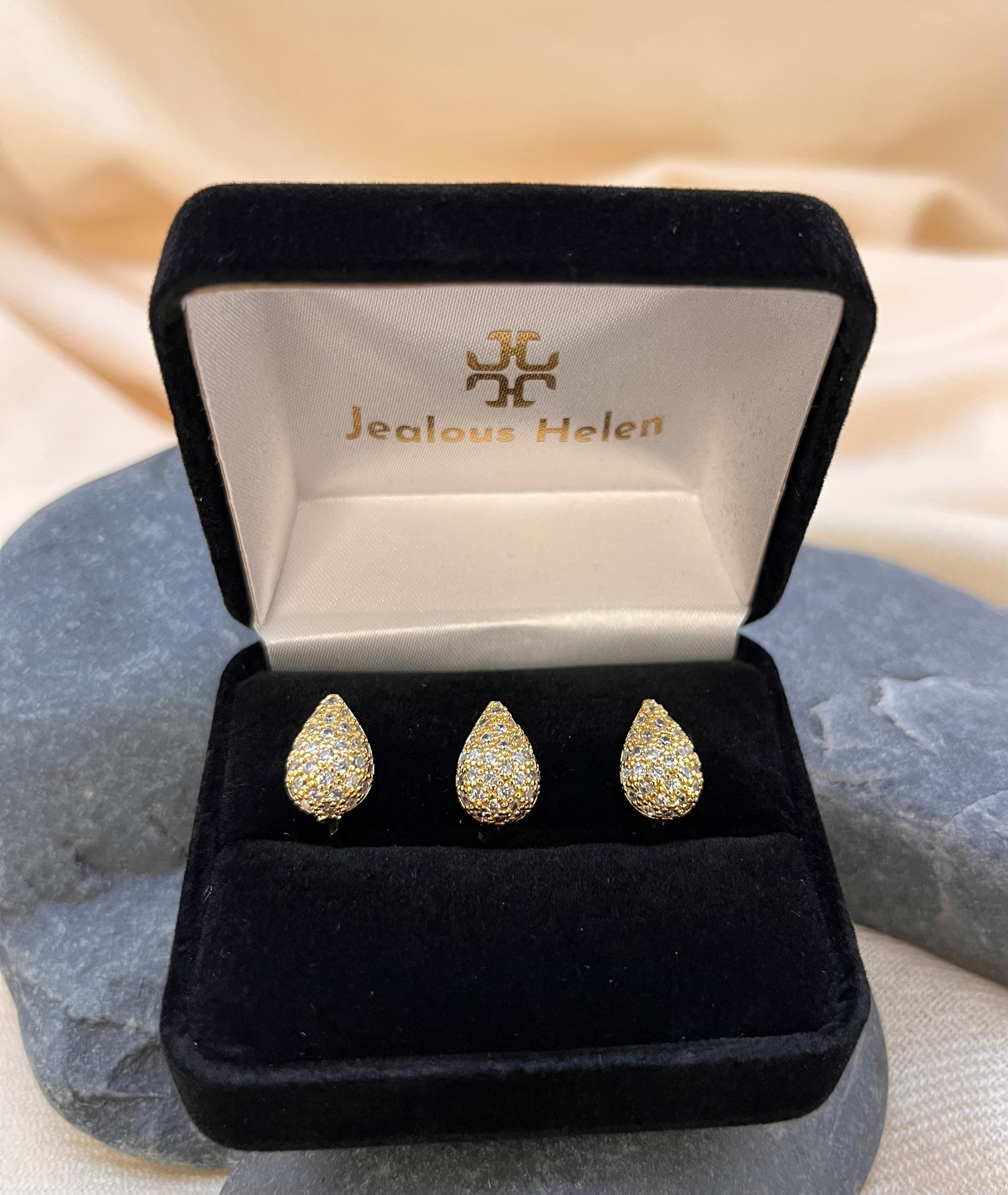 Gold Teardrops