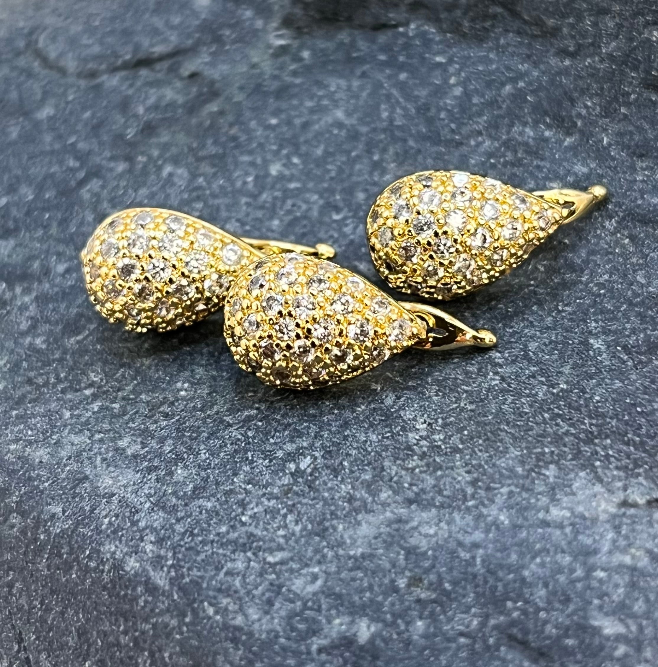 Gold Teardrops