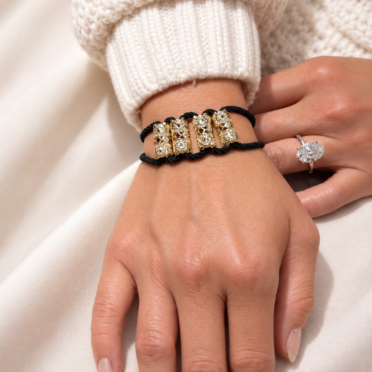 Icon Bracelet Hair Tie